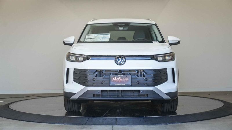 New 2025 Volkswagen Tiguan 2.0T SEImage 6