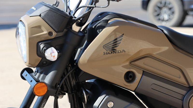 2023 Honda Navi BaseImage 11