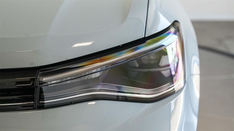 New 2025 Volkswagen Taos 1.5T SEImage 7