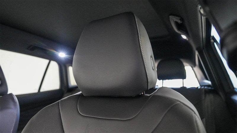 New 2025 Volkswagen ID.4 Pro S PlusImage 25