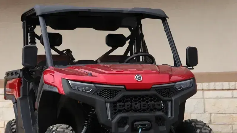 2025 CFMOTO UFORCE U10 PRO BORDEAU RED Image 4