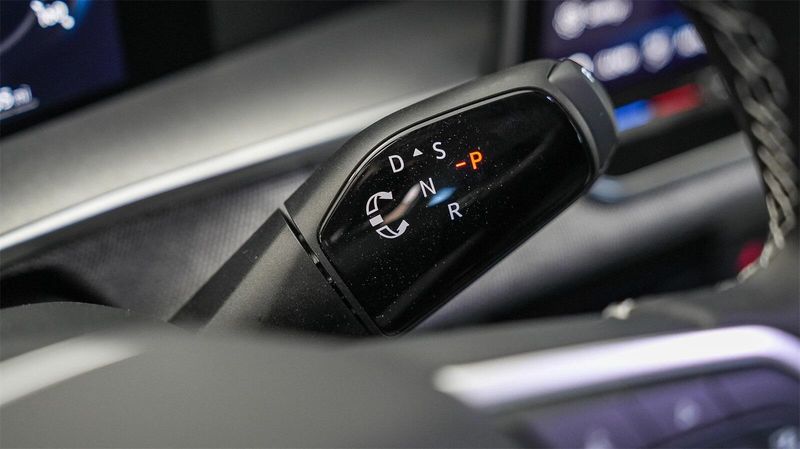 New 2025 Volkswagen Tiguan 2.0T SImage 20