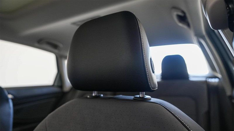 New 2025 Volkswagen Jetta 1.5T SEImage 25