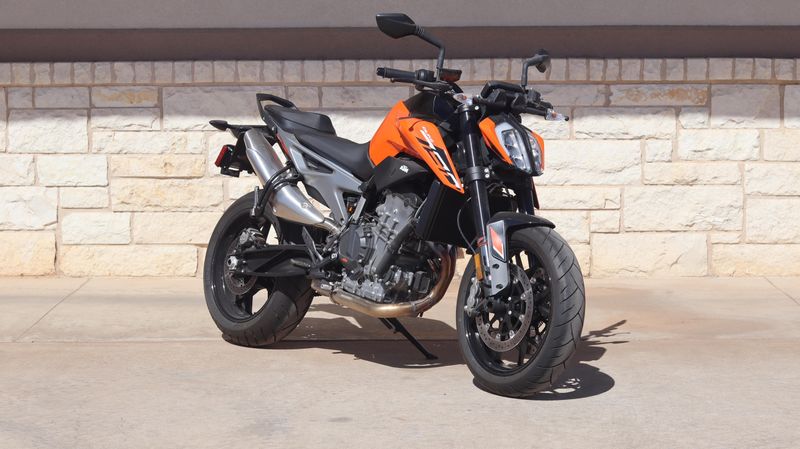 2023 KTM Duke 790Image 1