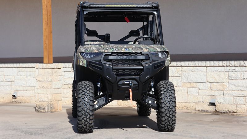 2025 Polaris RANGER CREW XP 1000 PREMIUM PURSUITE CAMOImage 3