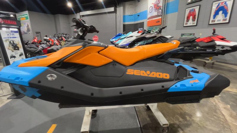 New 2026 Sea-Doo SPARK FOR 3 90 TRIXX (SOUND SYSTEM) Image 9