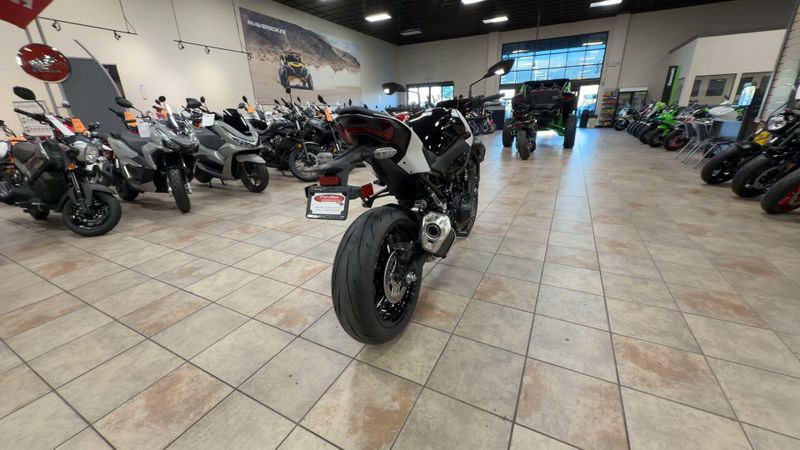 New 2026 Kawasaki Z900 ABS Image 8