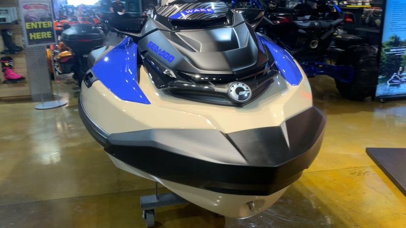 2025 Sea-Doo WAKE PRO 230 (SOUND SYSTEM) Image 3