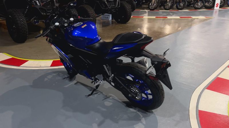 New 2026 Yamaha YZF-R3 ABS Image 2