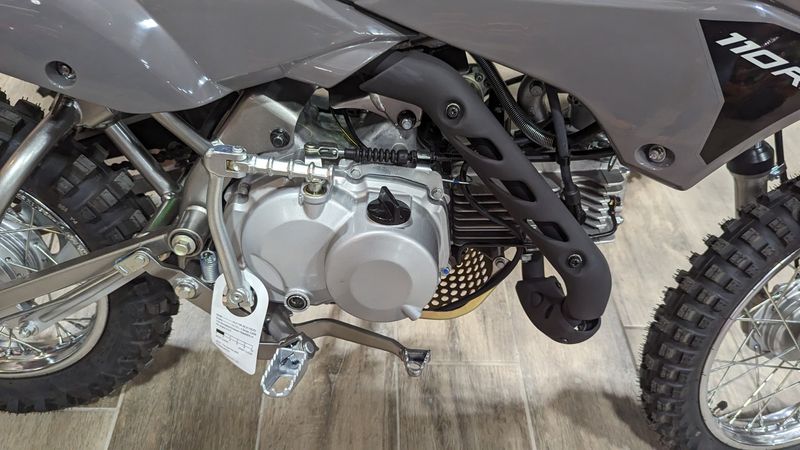 2024 Kawasaki KLX 110R LImage 6