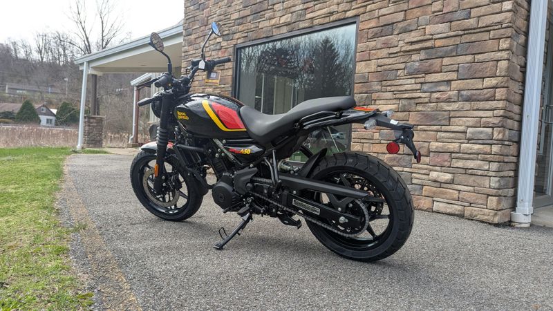 New 2026 Royal Enfield Guerrilla 450 Playa Black Image 1