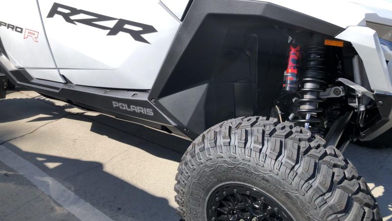 New 2026 Polaris RZR PRO R 4 ULTIMATE Image 4
