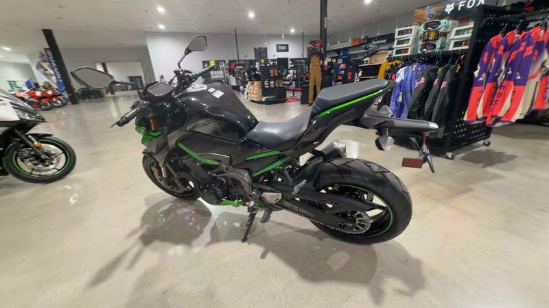 Used 2024 Kawasaki Z900 SE Image 5