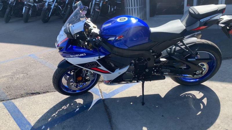 New 2026 Suzuki GSX-R750Z 40TH ANNIVERSARY EDITION Image 8