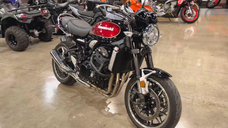 Used 2023 Kawasaki Z900RS ABS Image 6
