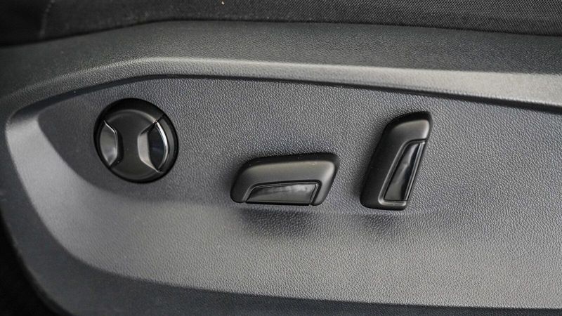 2022 Volkswagen Tiguan 2.0T SEImage 20