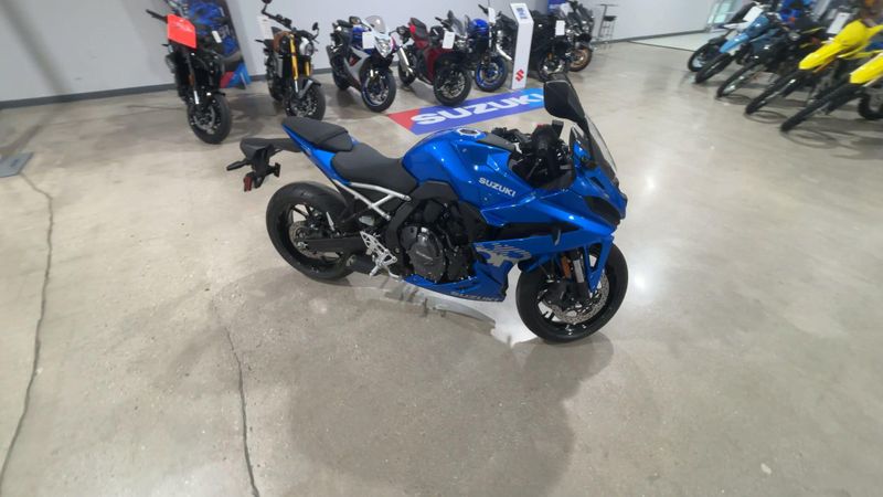 New 2026 Suzuki GSX-8R Image 4
