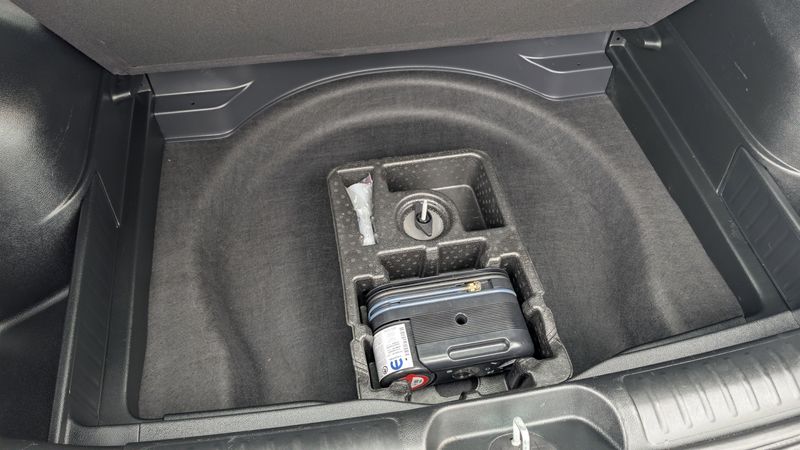 Used 2022 Jeep Cherokee Latitude LuxImage 12