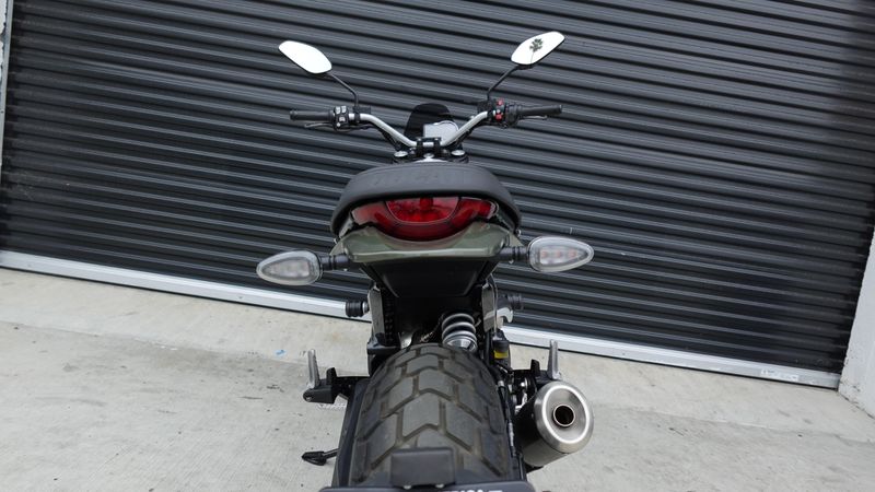 Used 2023 Ducati SCRAMBLER ICON 
