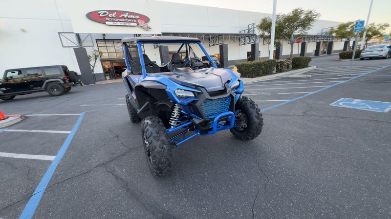 New 2025 Honda TALON 1000X FOX LIVE VALVE Image 3