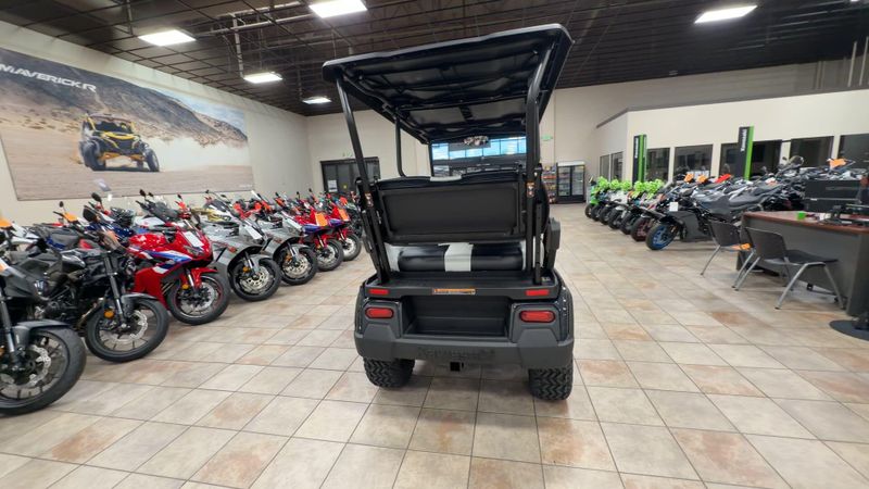 New 2025 Kawasaki NAV 4E LE Image 8