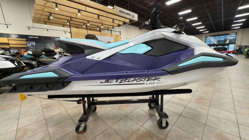 New 2025 Yamaha JETBLASTER LTD Image 2