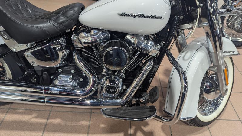 2020 HARLEY SOFTAILl DELUXEImage 8