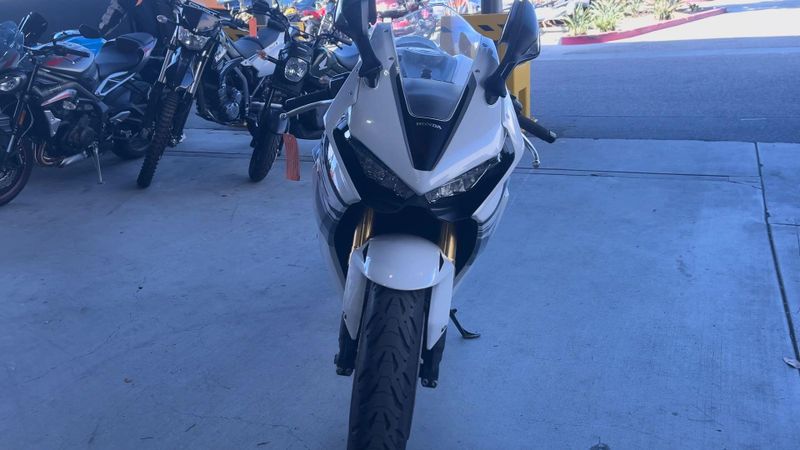 Used 2025 Honda CBR1000RR ABS Image 7