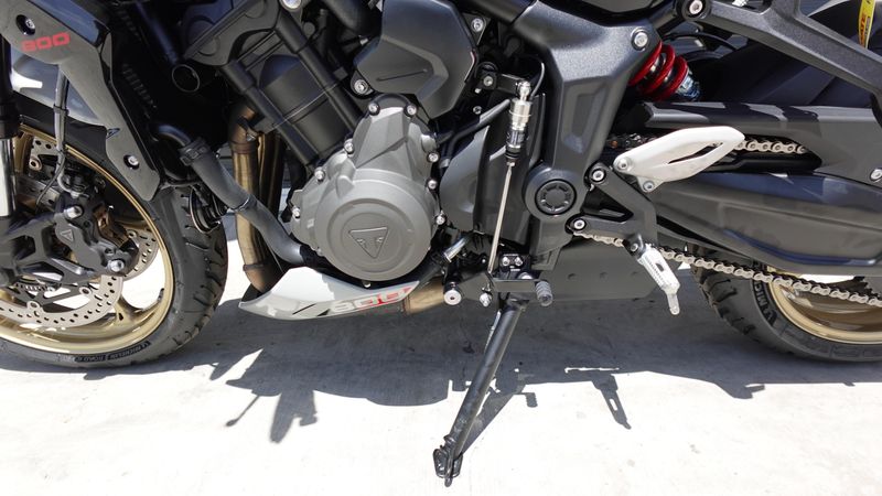 New 2026 Triumph Trident 800 