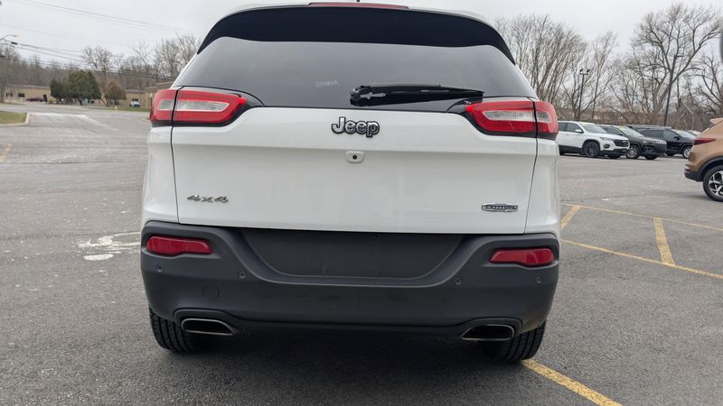 Used 2016 Jeep Cherokee LatitudeImage 6
