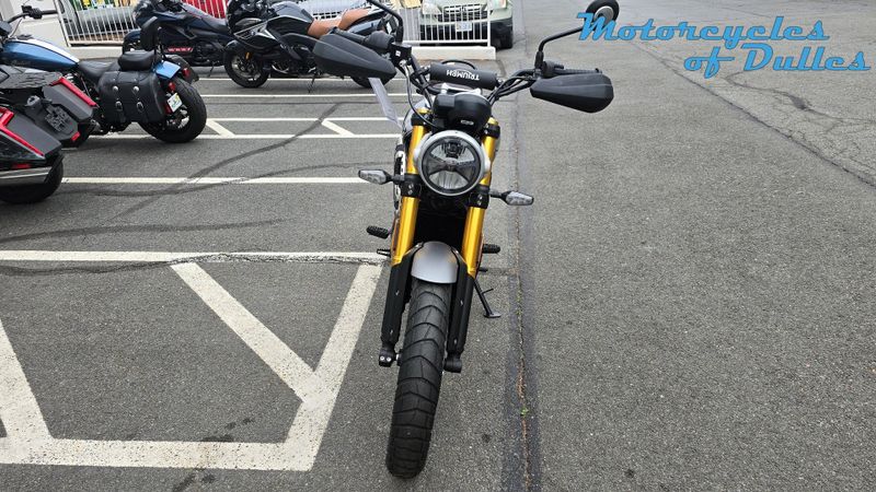 2024 Triumph Scrambler 400 XImage 6