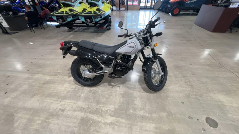 New 2027 Yamaha TW200 Image 7
