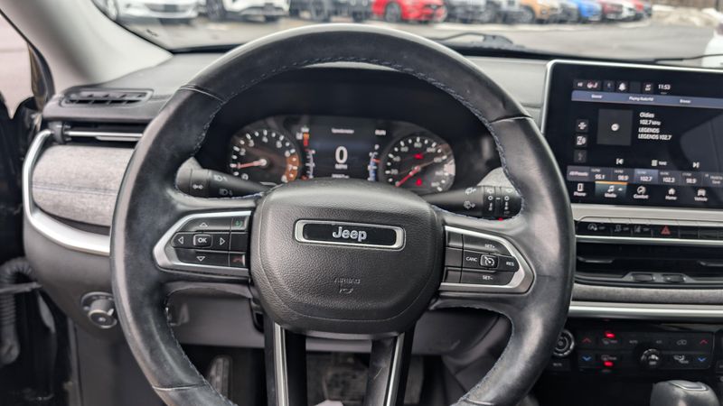 Used 2022 Jeep Compass LatitudeImage 21
