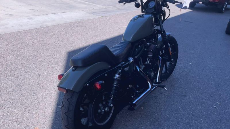 Used 2021 Harley-Davidson SPORTSTER IRON 883 Image 4