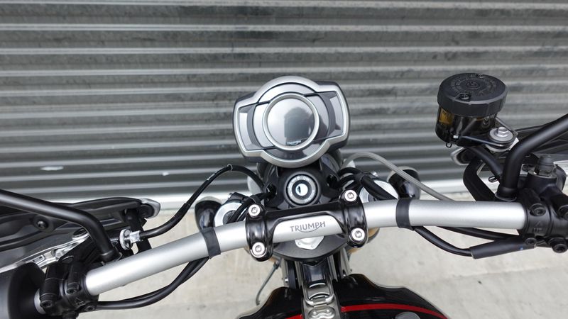New 2025 Triumph Scrambler 1200 XE 