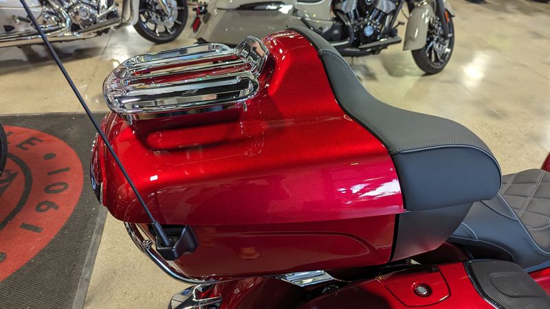 2024 INDIAN MOTORCYCLE PURSUIT LTD AUD SUNSET RED METALLIC  49ST Limited with PowerBand Audio PackageImage 18