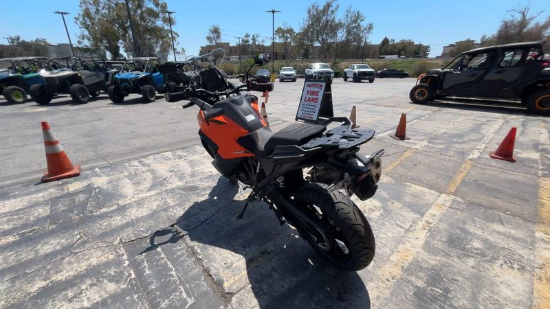New 2027 KTM 1390 SUPER ADVENTURE S EVO Image 6