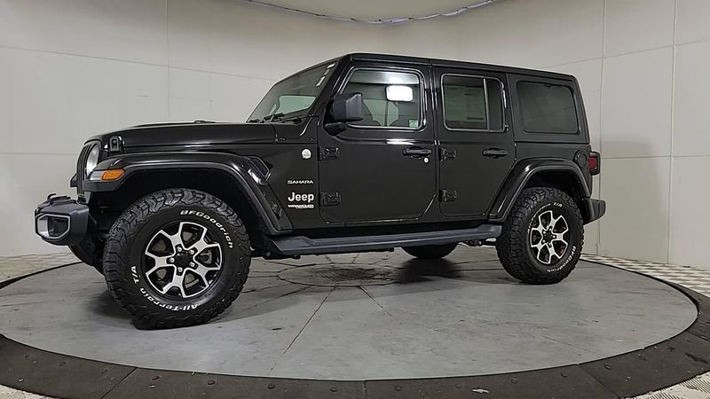 2019 Jeep Wrangler Unlimited Sahara photo 4