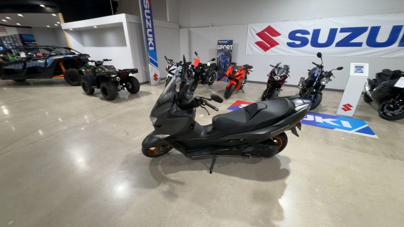 New 2027 Suzuki BURGMAN 400 Image 8