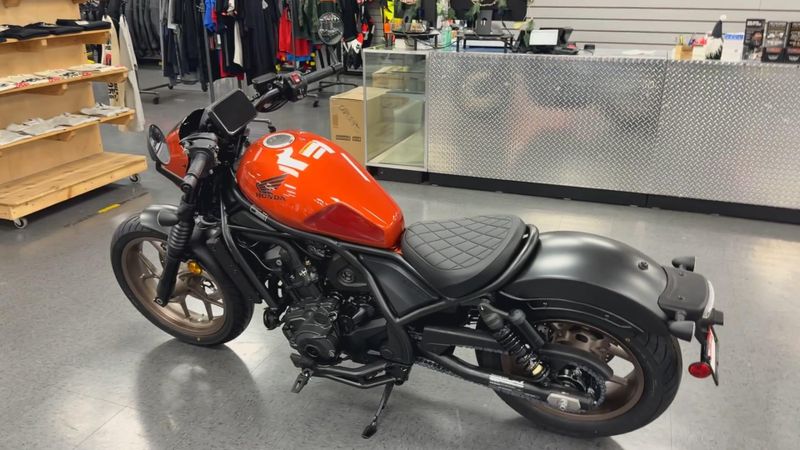New 2025 Honda REBEL 1100 DCT SE Image 2