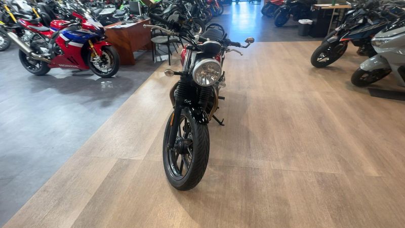 Used 2018 Triumph STREET TWIN Image 3