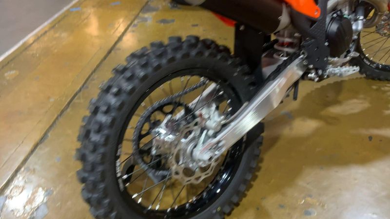 New 2025 KTM 350 SX-F Image 5