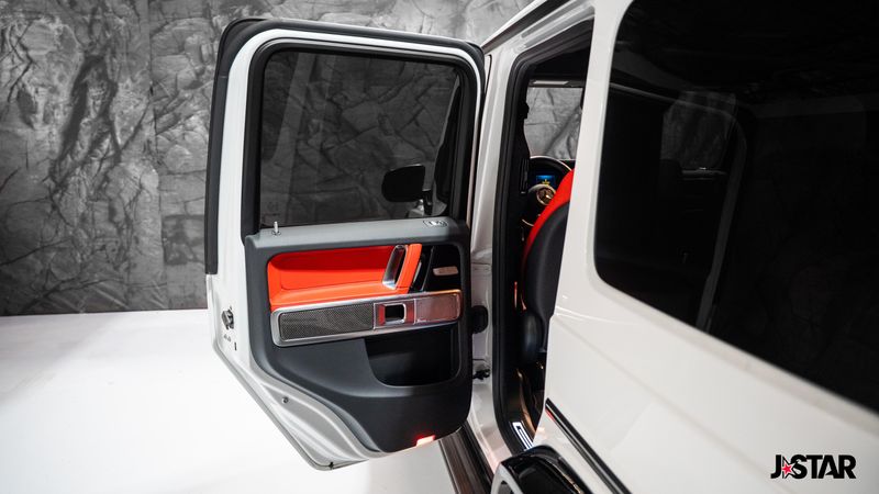 2025 Mercedes Benz G 550 photo 11