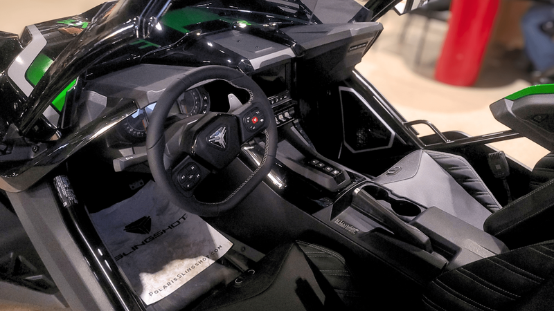 NEW 2026 POLARIS SLINGSHOT GRAND TOURING AUTODRIVE Image 6