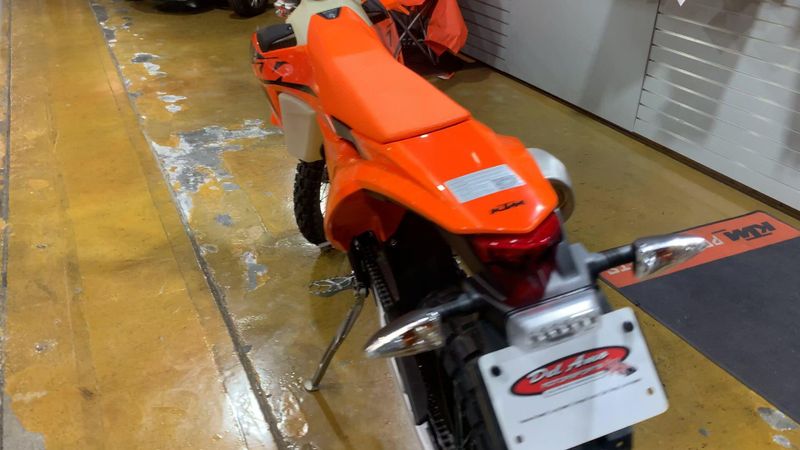 2025 KTM 500 EXC-F Image 6