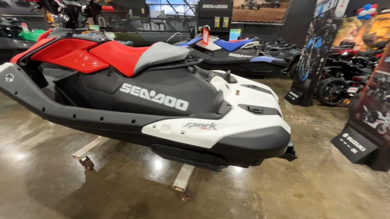 New 2026 Sea-Doo SPARK FOR 1 90 TRIXX Image 9