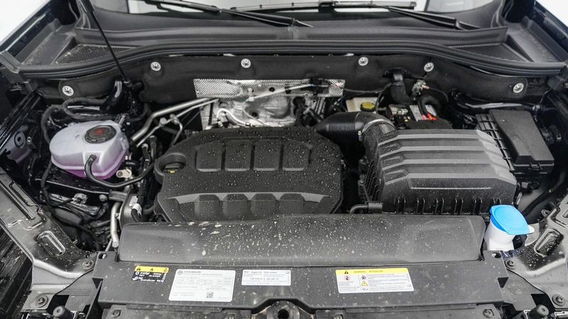 2025 Volkswagen Atlas 2.0T SE w/TechnologyImage 12