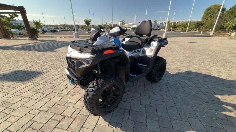 New 2027 CFMOTO CFORCE 1000 TOURING Image 5