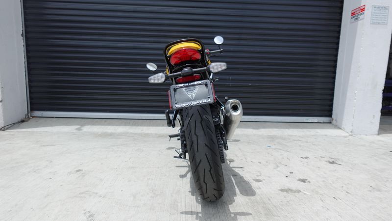 New 2026 Triumph Thruxton 400 
