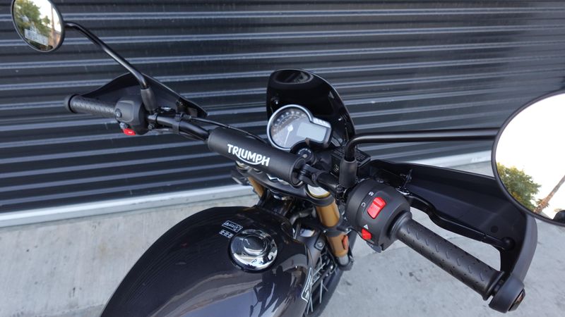 New 2026 Triumph Scrambler 400 XC 